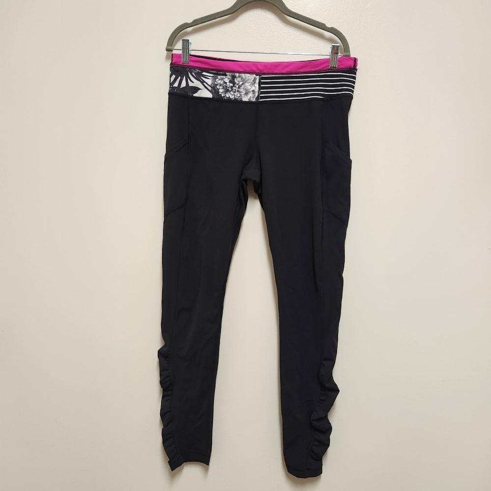 Lululemon Women Leggings Black Ruching Size 10 Black/Pink/White Waistband